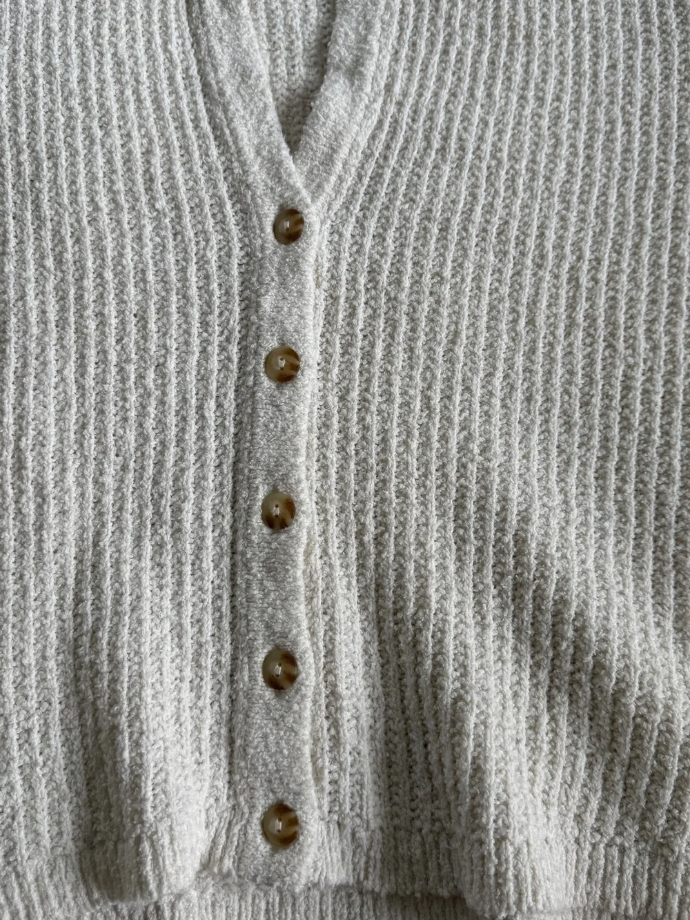 Abercrombie & Fitch Cream knitted Button-Front Short Sleeve Top - Picture 3 of 5
